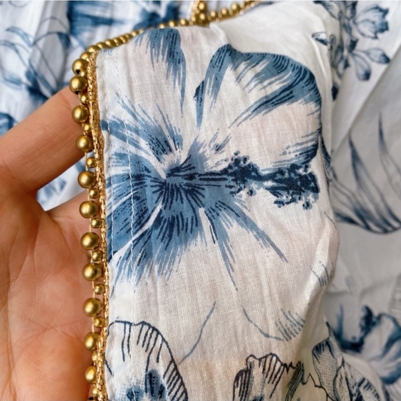 🦋 TRUE DESTINATIONS BOHO NAVY BLUE FLORAL BEACH COVERUP! - Picture 2 of 7